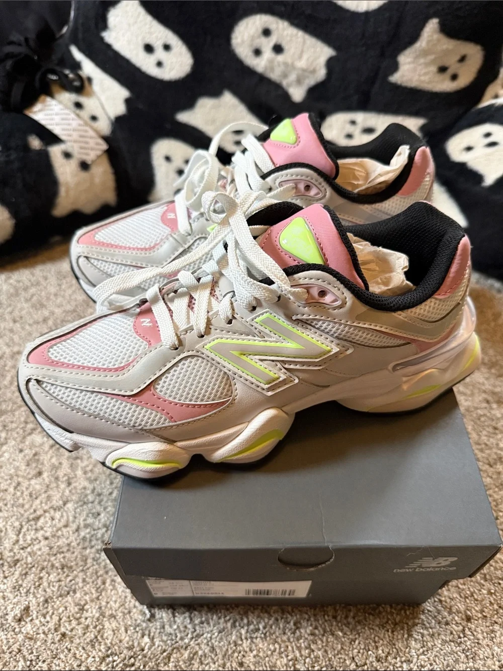 New Balance 9060 Women's White, Pink & Neon Athletic Sneakers 7.5